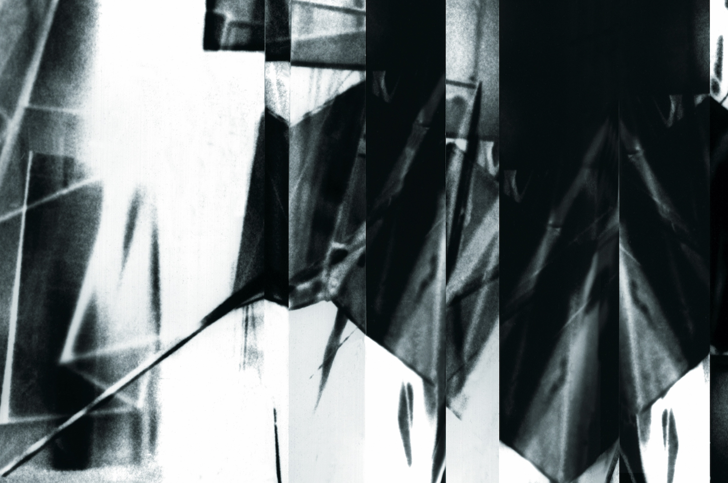 Hyperfine Splitting 001 — oscillation between depth and flatness in photographic collage